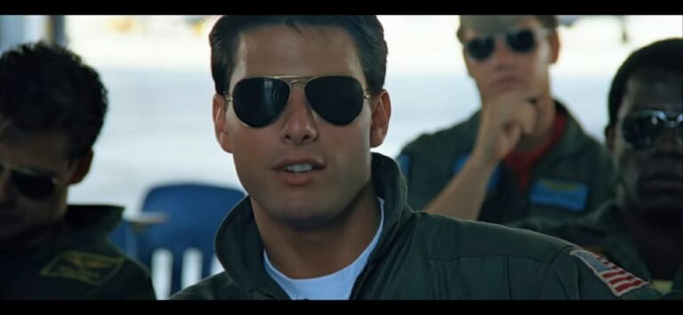 نمونه تبلیغات مخفیانه در فیلم Top gun